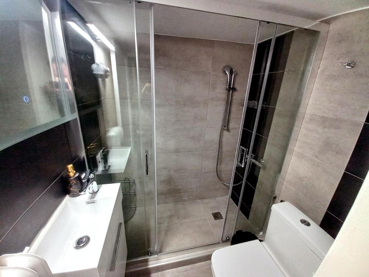 Apartment Pnika 3 아테네 외부 사진